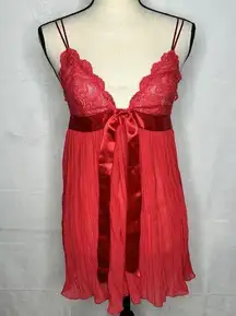 Victoria’s Secret Sz M Red Accordion Pleated Babydoll Chemise Ribbon Bow Lace