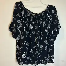 Terra & Sky 1X Black/White Floral Pullover Blouse Front Bow Ruffled Sleeves XC