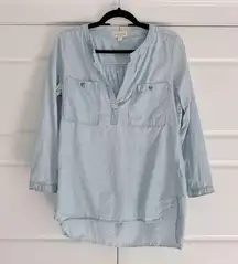 Cloth & Stone  Light Wash Chambray Popover Shirt, size Small