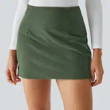 HALARA women’s size medium green corduroy skort back zipper