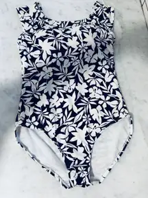 Lands End Womens Swimsuit One Piece Size 12 Black White Floral Ruffle