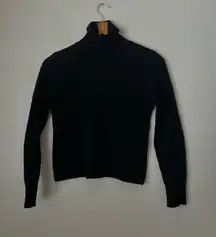 DKNY 100% Wool turtleneck 
