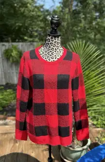 Old Navy Buffalo Plaid Sweater Women Size Large Red Black Long Sleeve Holiday