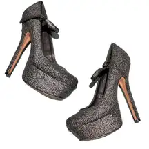 Fabulous Alice + Olivia black platform Sparkly heels 6.5 B46