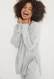 Aerie Good Vibes Split Side Oversized Crewneck Sweatshirt in Light Gray