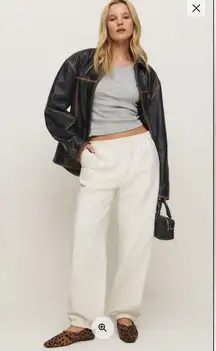 Skye Boyfriend Sweatpants in Fior Di Latte