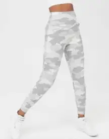 Aerie Offline Real Me Gray Camo Leggings size XL
