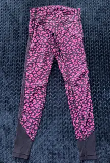 Lululemon Women's Drop‎ It Like Its Hot Tight Purple Pink Leggings mesh Size 6