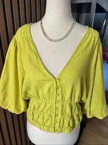 Marc New York andrew Mark size medium yellow pirate shirt short cut off