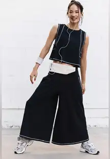 NWT Free People Movement  Double Dutch Set In Dark Shadow Combo  Size: Xs  $128 MSRP No refund or cancellations