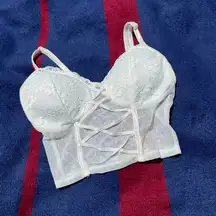 White cropped bustier sheer top
Bozzolo
Women’s S small