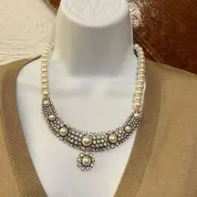 Costume necklace 