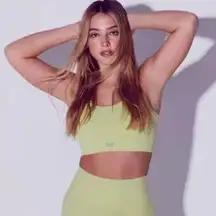 SET ACTIVE X Madelyn Cline Ribbed Sculptflex Lime Green Halter Sports Bra M