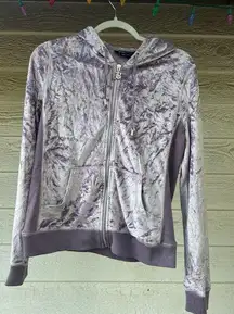 BCBG MAX AZRIA Hoodie Purple Velour Size‎ L Full Zip Jacket