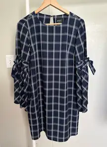 ECI New York Womens Navy Blue and White Plaid Longsleeve Midi Shift Dress size 4