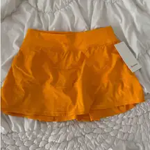 Lululemon pace rival skirt