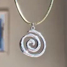 Handmade stainless steel spiral swirl uzumaki funky boho grunge style necklace🌀