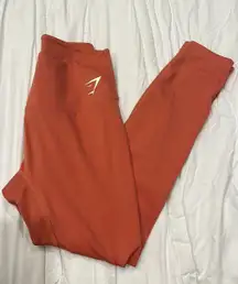 crop leggings/ size small but fit smaller