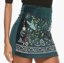 Simpler Corduroy Hunter Green Embroidered Floral Mini skirt Size Large Bin 262