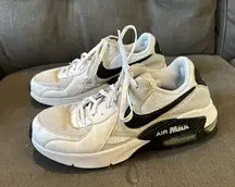 Air Max Black and White/Cream