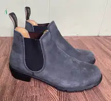 Blundstone #1977‎ Black Nubuck Low-Ankle Chelsea Boot Womens Size 6