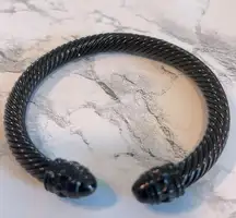 Colorful metal Black twist bracelet.