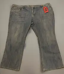 NWT Avenue Easy Going Boyfriend Jeans Straight Leg Medium Wash Size 30