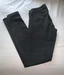 Black Skinny Jeans