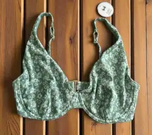 HOLLISTER Green Floral Bikini Swim Top Size Curvy Small NEW NWOT