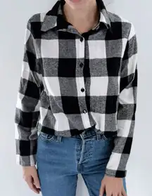 Women’s Black and White Flannel Tunic Long Sleeve Shirt Size Small