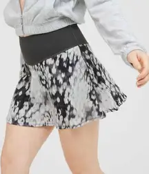 Offline by  gray leopard animal print tennis skirt skort size small