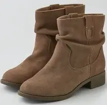 American Eagle Tan Suede Booties 