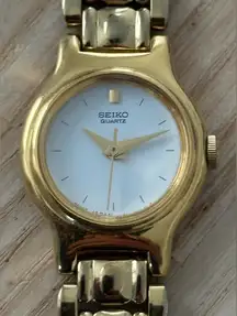 Seiko Vintage Ladies Watch Gold-Tone Bracelet Case Hands White Dial New Battery