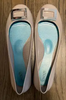 Ballet Flats w/t silver buckle