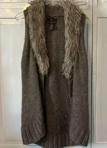 Fenn Wright Manson Sweater Vest with Faux Fur Trim - Size S