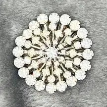 VTG White Rhinestone Silver Tone Round Brooch Pin