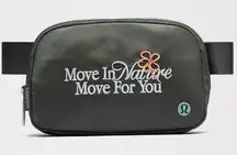 NWT Lululemon Everywhere Belt Bag 1L Move in Nature Palm Deco