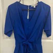 Elegant Blue V-Neck Tie-Front Top