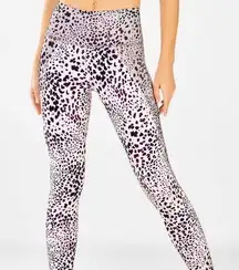 Fabletics  Define PowerHold High-Waisted 7/8 Legging Size Large Spotted Orchid