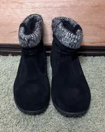 Women’s Khombu Boots Black  size 10