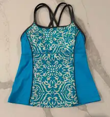 Lands End Tankini Swim Top Padded Shelf Bra Women's 4 Floral Blue Bathing Suit