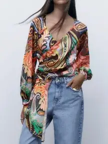 Zara NWT Multicolor V-Neck Geometric Psychedelic Retro Wrap Top