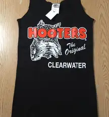 New Hooters Girl Uniform Tank Clearwater Florida Medium w/tiny Hole on Strap
