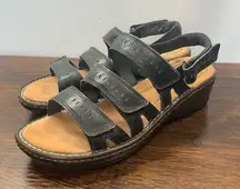 Clarks Women's Black Leather Open Toe Hook-and-Loop Strappy Sandals Size 9.5