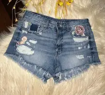 American Eagle floral embroidery denim shorts sz 4