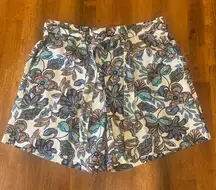 a.n.a Shorts Small High Waist Floral Cream and Blue Pockets Tie Belt