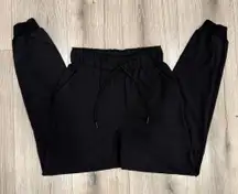 Lululemon Keep Moving Joggers Black 4
