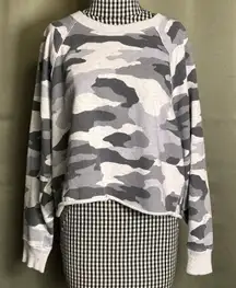 AERIE Gray Camo Cropped Crewneck Raw Hem Sweatshirt Size Medium