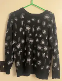 Kendall & Kylie sweater