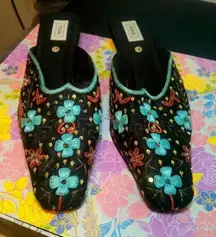 Toss  kitten heel open back pumps  Size 7